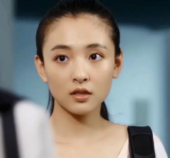 娱乐吃瓜女星生孩子,揭秘明星产子背后的故事  第2张